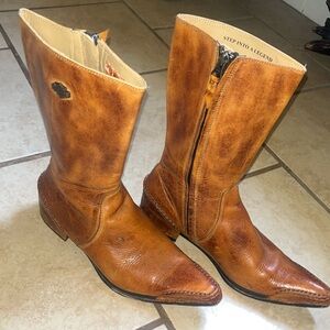 Side zip up Harley Davidson ladies boots 👢